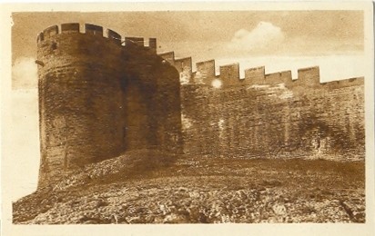 Villeneuve-lès-Avignon : Le Fort (tour)