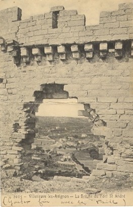 Villeneuve-lès-Avignon : brèche au fort st-André