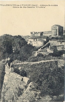 Villeneuve-lès-Avignon : grotte de ste-Casarie