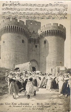 Villeneuve-lès-Avignon : farandole provençale
