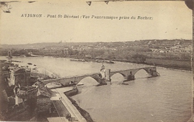 Avignon : le pont Saint-Bénézet et Villeneuve