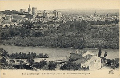 Avignon : vue générale depuis Villeneuve