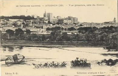 Avignon : vue générale depuis Villeneuve