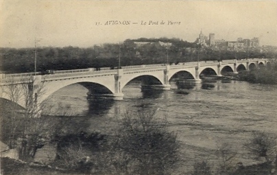 Villeneuve-lès Avignon : le pont de Villeneuve