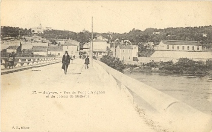 Villeneuve-lès Avignon : le pont de bois