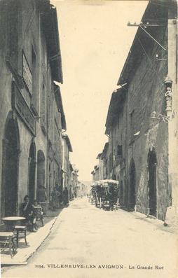 Villeneuve-lès Avignon : la grande rue