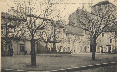 Villeneuve-lès Avignon : la place