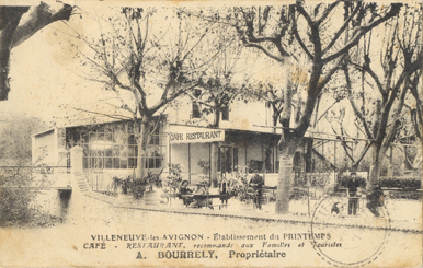 Villeneuve-lès Avignon : café le Printemps