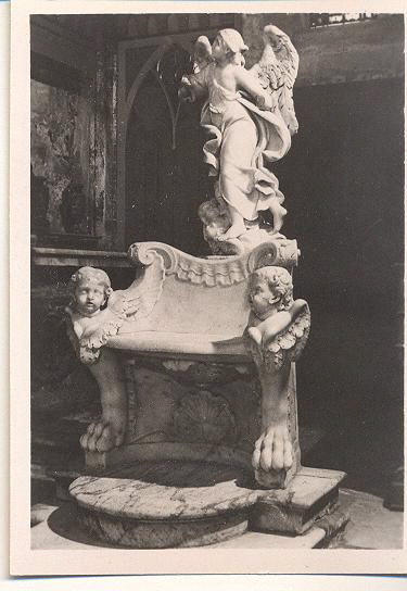 Siège en marbre de l'Abbaye Saint-André/Villeneuve-les-Avignon