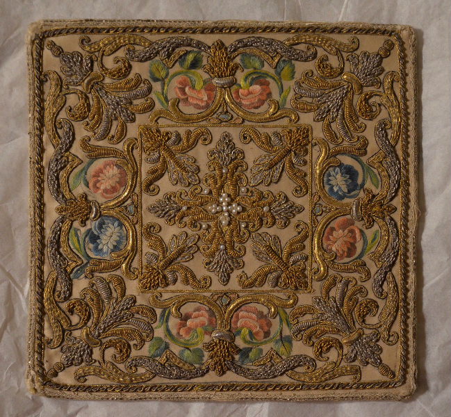 Accessoire costume liturgique des clercs