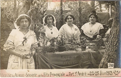 Villeneuve-lès-Avignon : fête provençale au fort