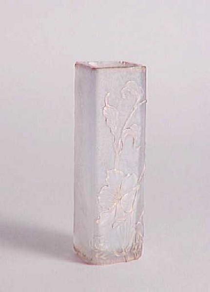 Vase à décor de clématites