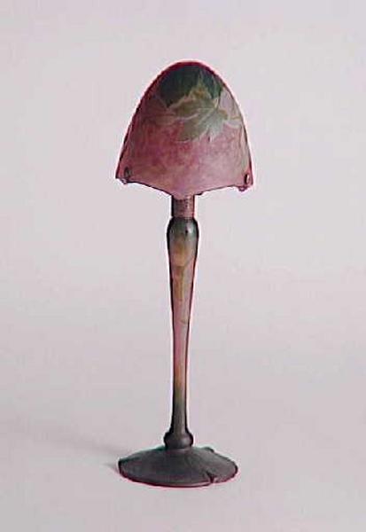 Lampe à décor de branches d'érable