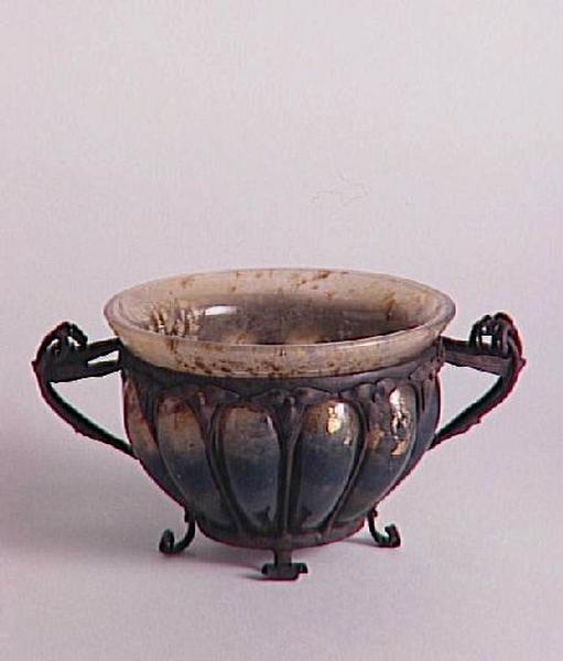 Coupe à monture métallique Verre de jade