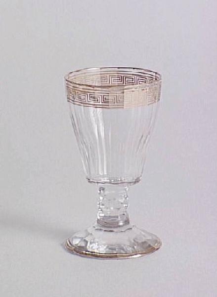 Verre service Malmaison. Décor de grecques