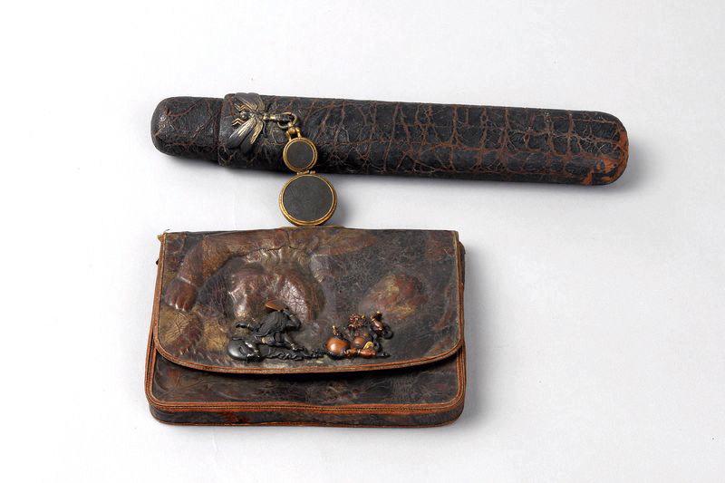 Trousse de fumeur avec décor mythologique