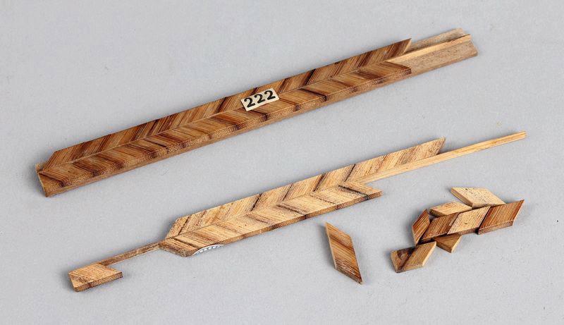 Barrette ornée d'un motif en chevron