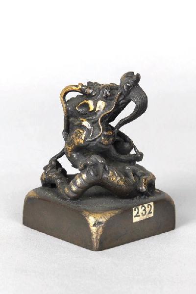 Cachet en bronze orné d'un dragon