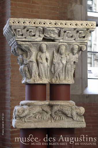 Combat des lions et des serpents [cloître Saint-Etienne]