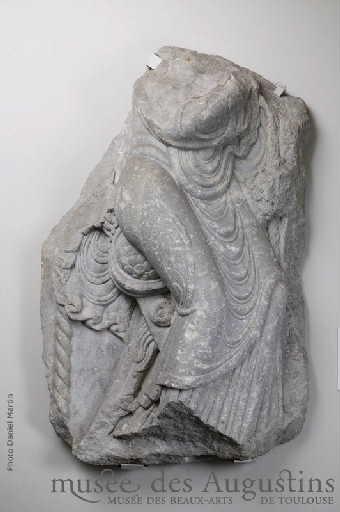 Figure drapée [abbaye de Saint-Sernin, Toulouse]