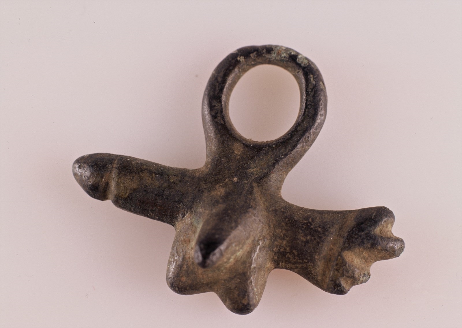 Amulette phallique