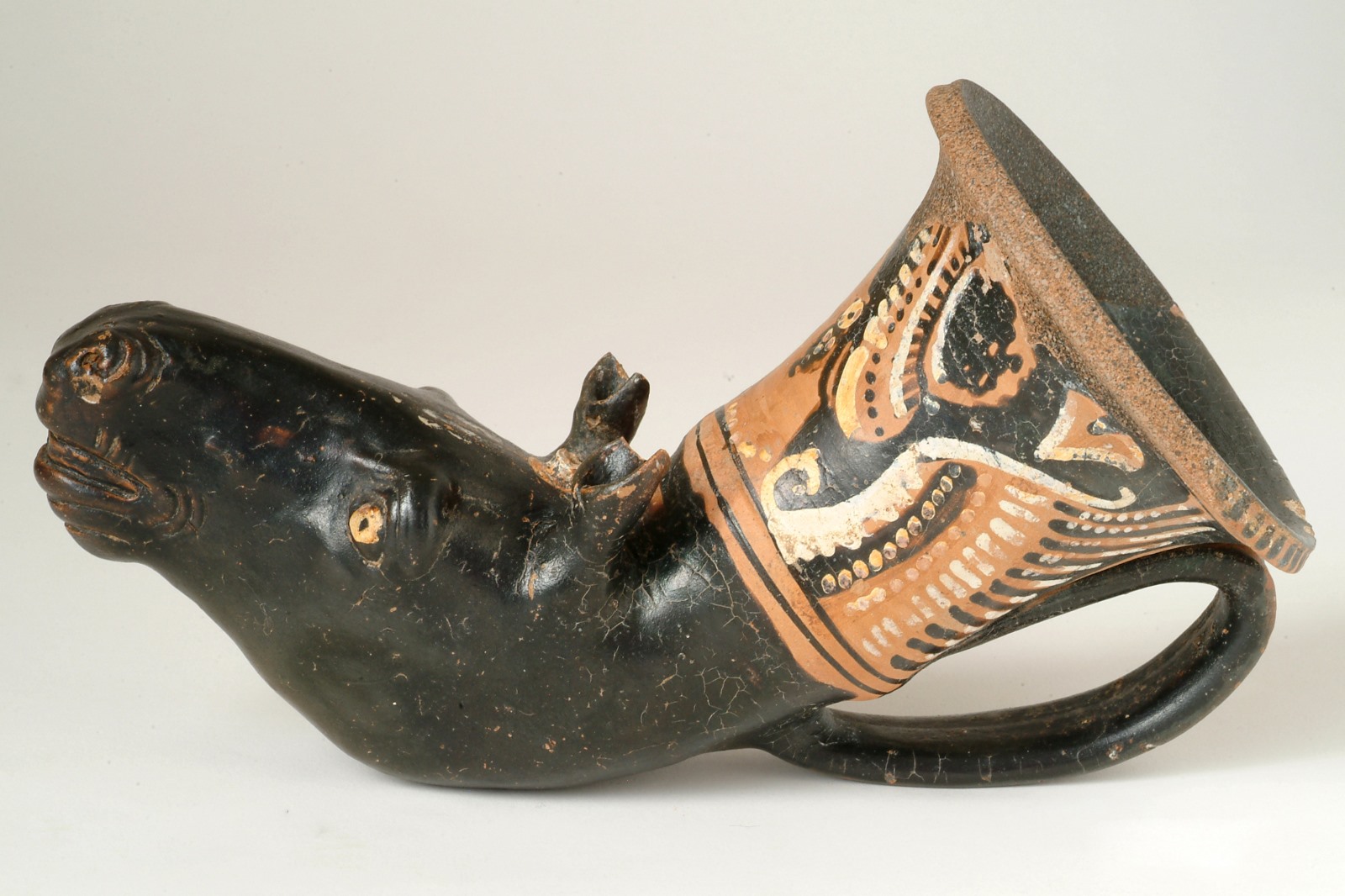Rhyton à tête de cheval