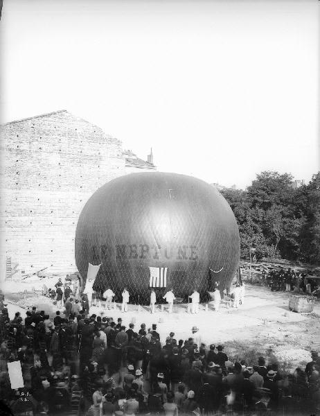 Toulouse. Ballon de la Société de géographie