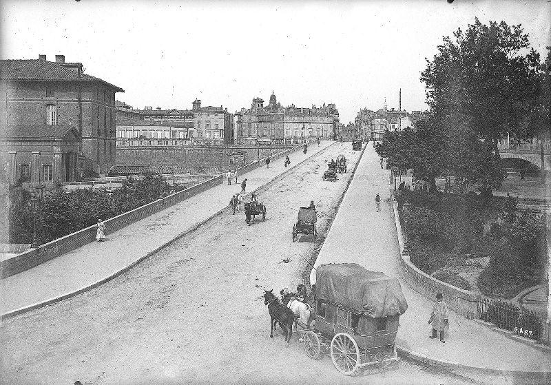 Toulouse. Le Pont-Neuf