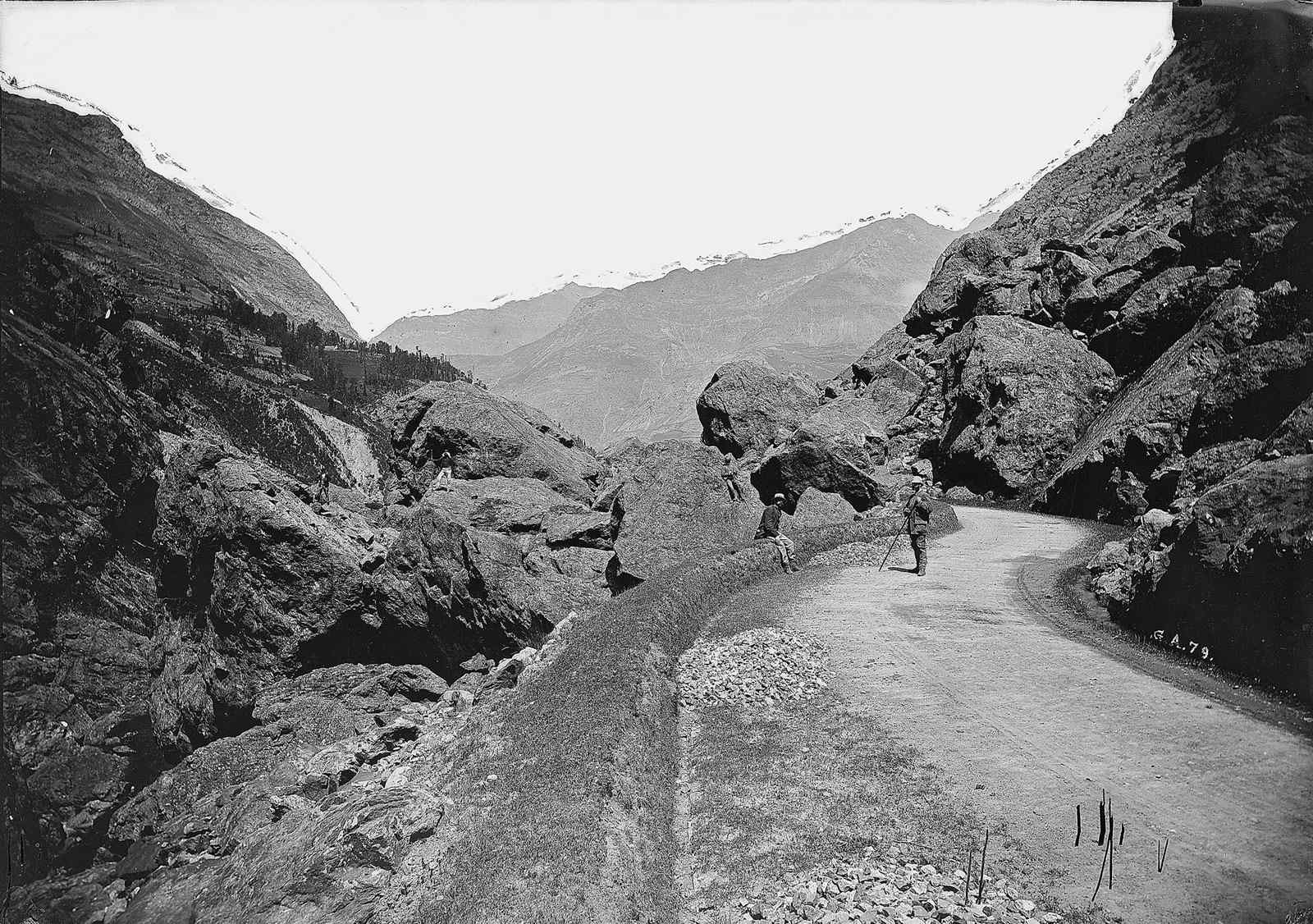 Gavarnie. Le chaos.