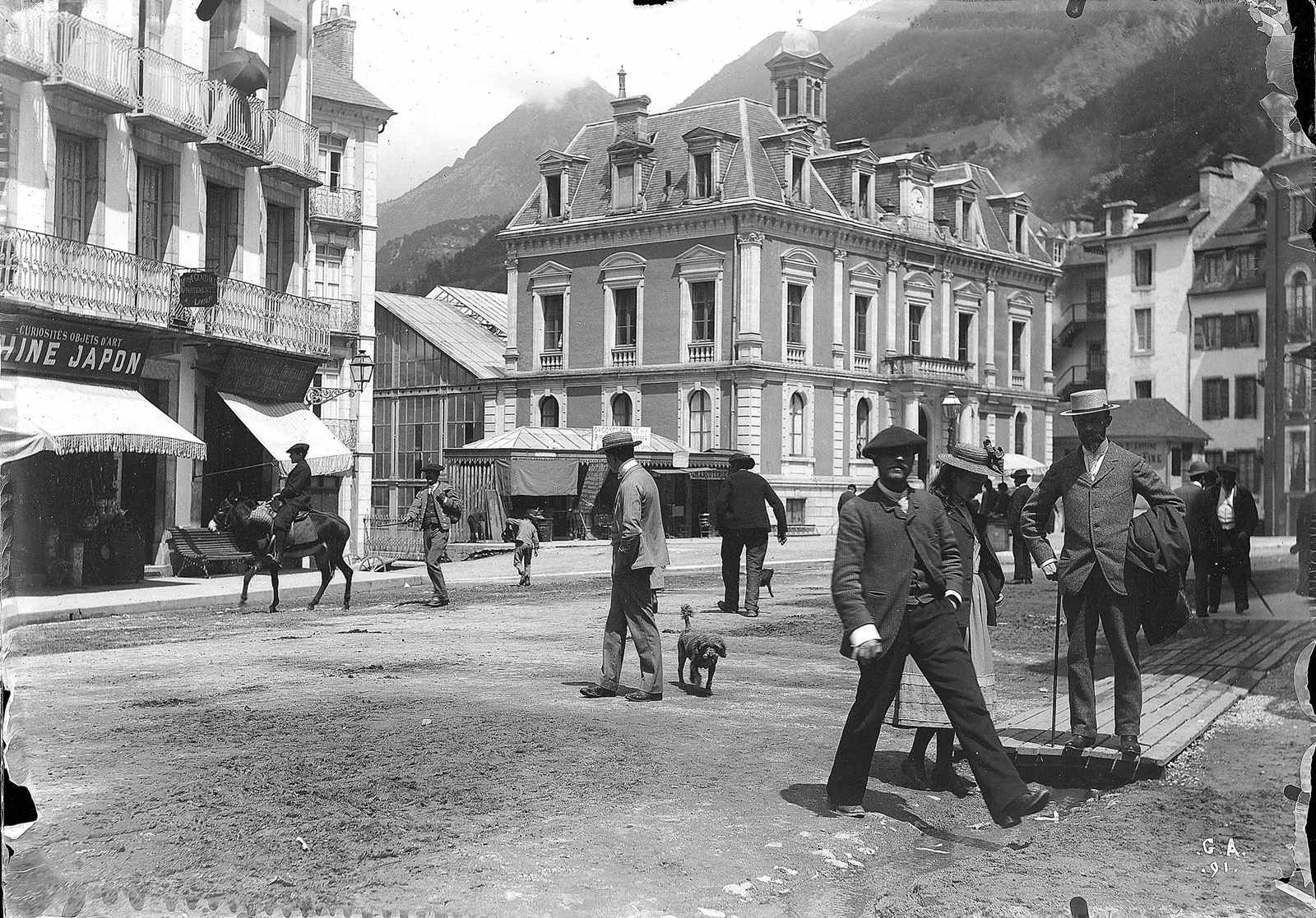 Cauterets. Sur la promenade