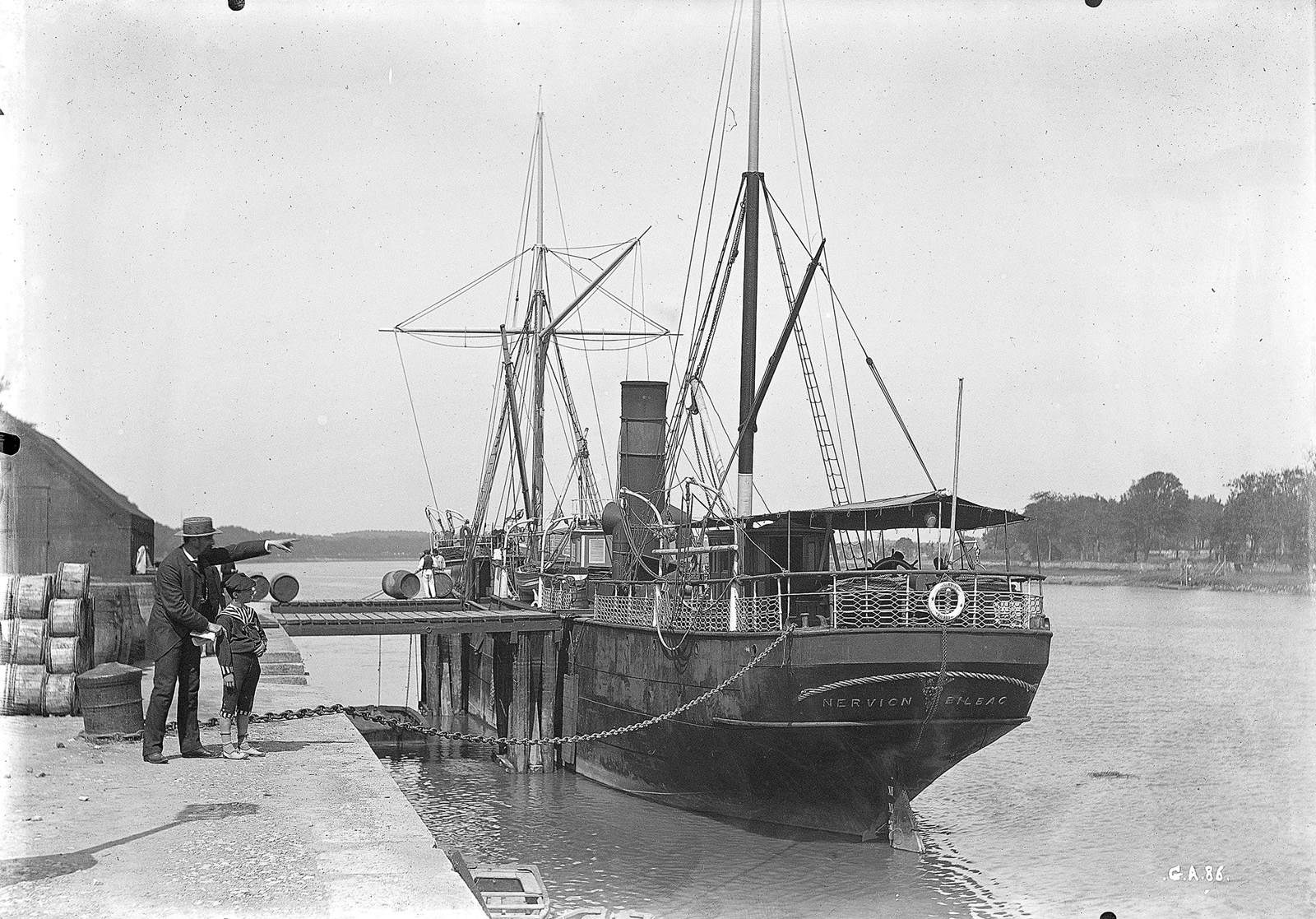 Bayonne. Quai et port