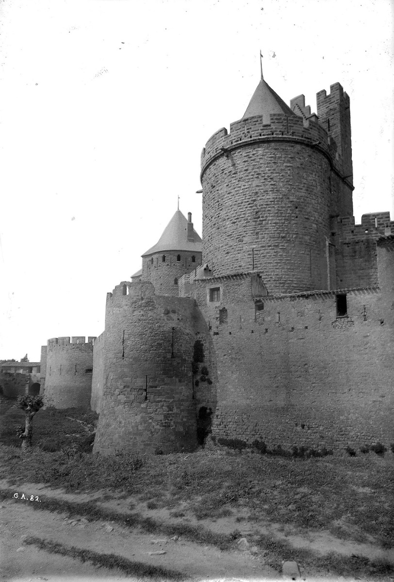 Carcassonne. La cité (remparts)