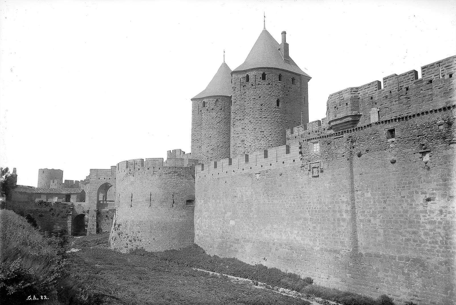 Carcassonne. La cité (remparts)