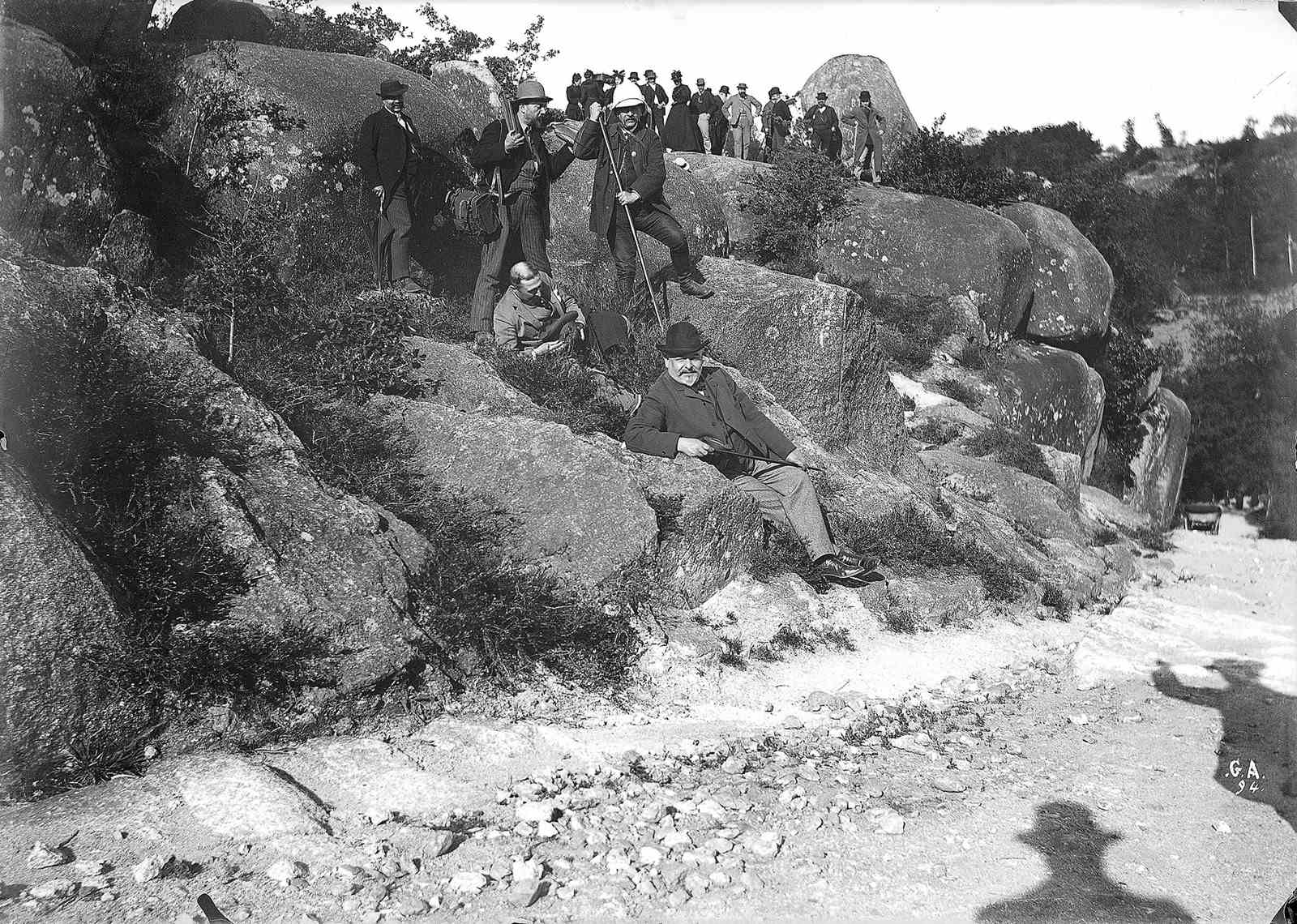 Excursion dans le Sidobre. Près de la roche tremblante