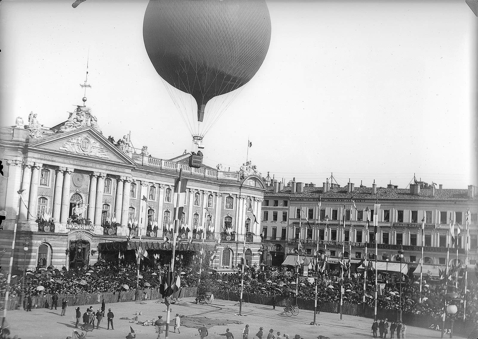 Départ d'un ballon au Capitole