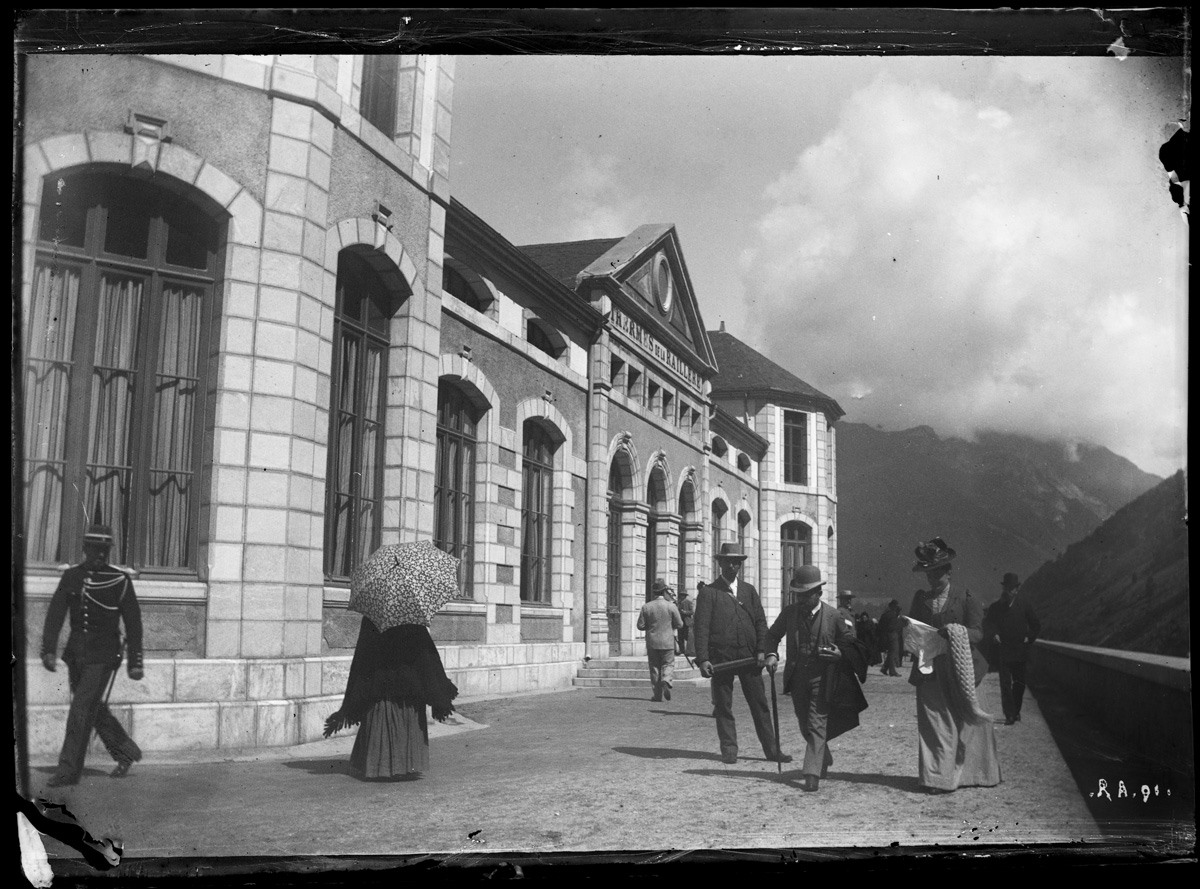 Cauterets. Thermes de la Raillère