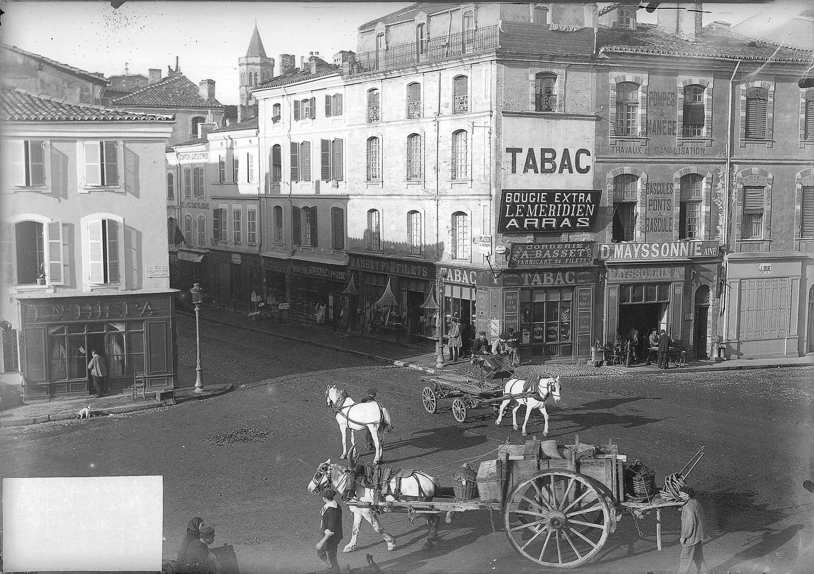 Toulouse. Cliché d'expérience début rue de la République