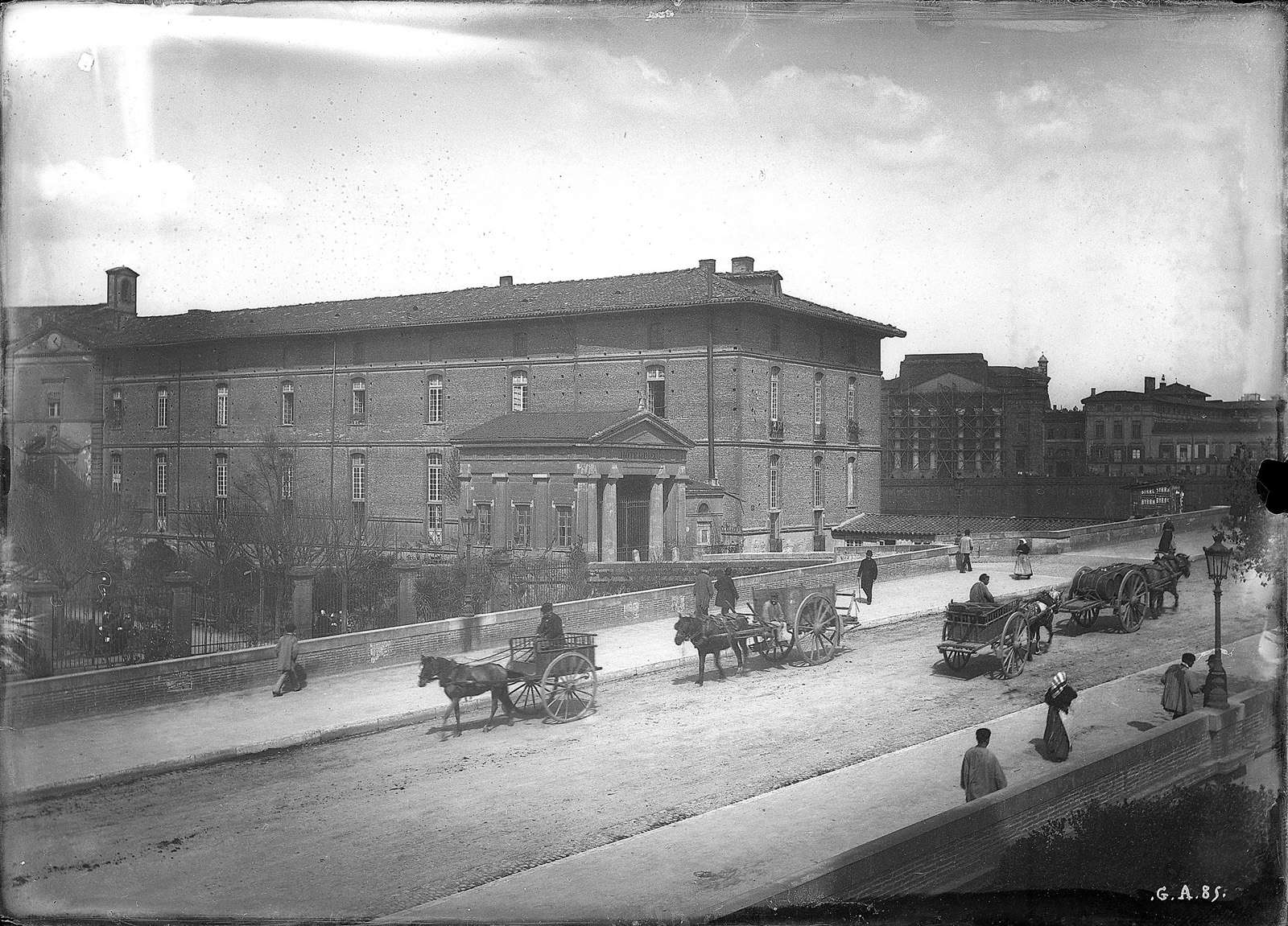 Toulouse. Le Pont-Neuf et l'Hôpital
