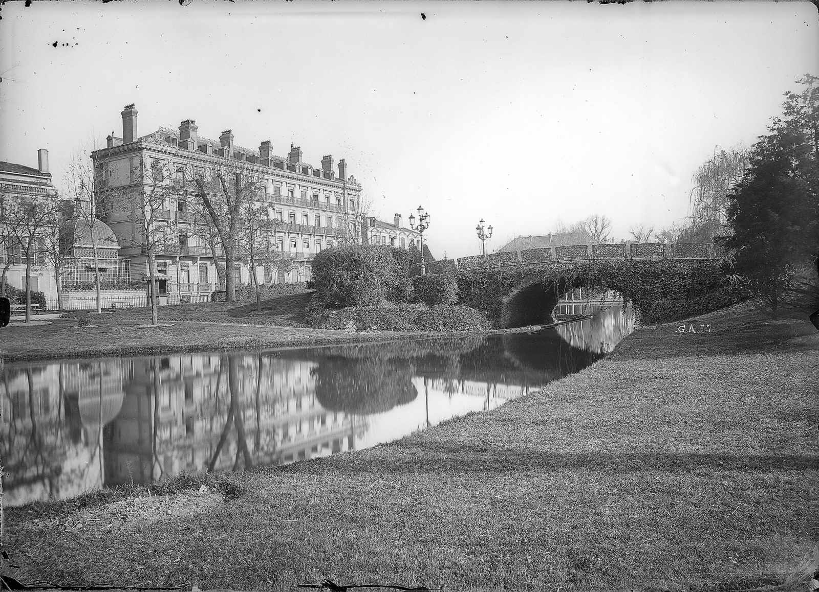 Toulouse. le Jardin Royal