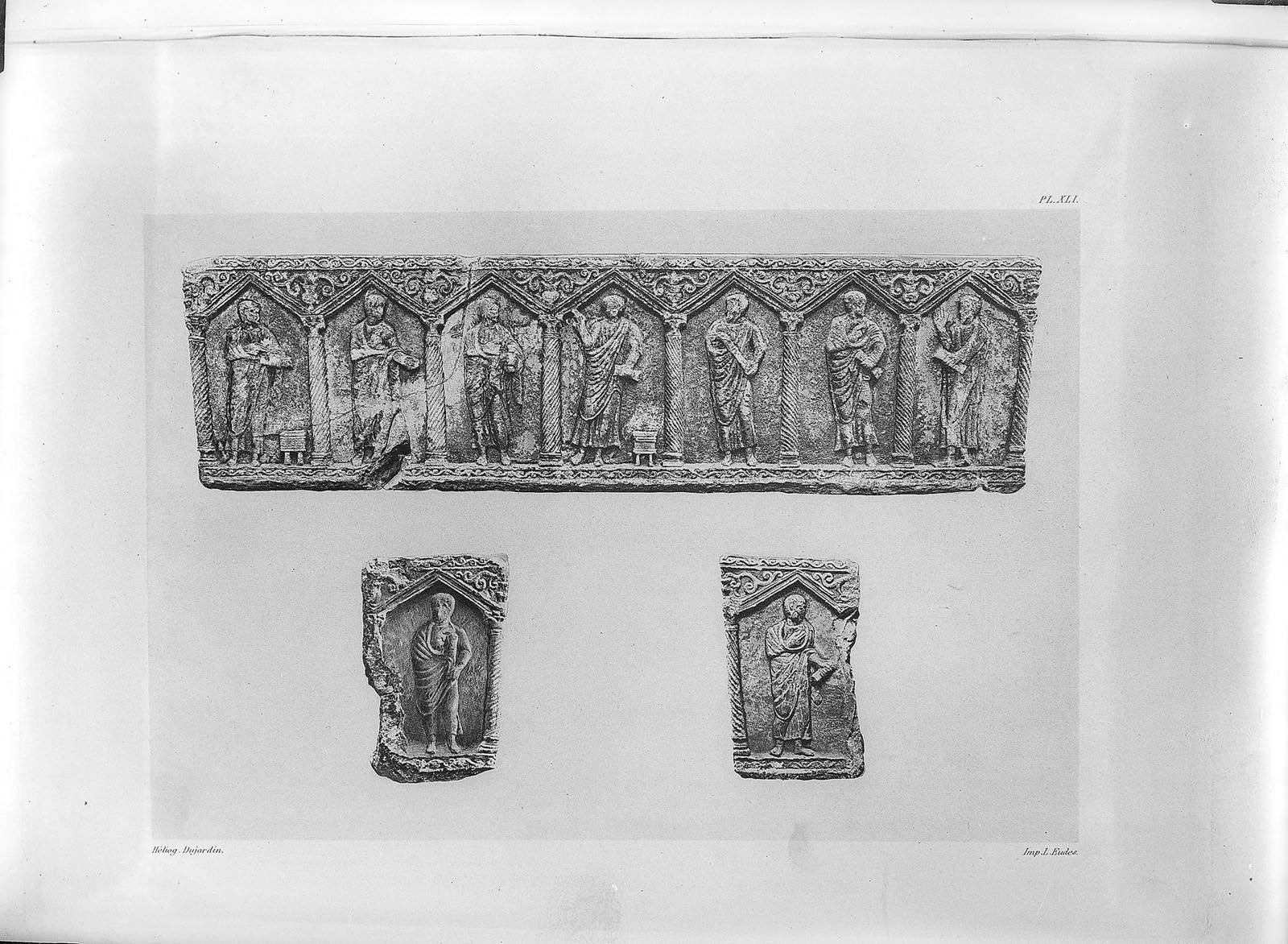 Reproduction d'un tombeau du IVe siècle provenant de l'église de Saint-Michel du Touch, aujourd'hui au cloître du musée.