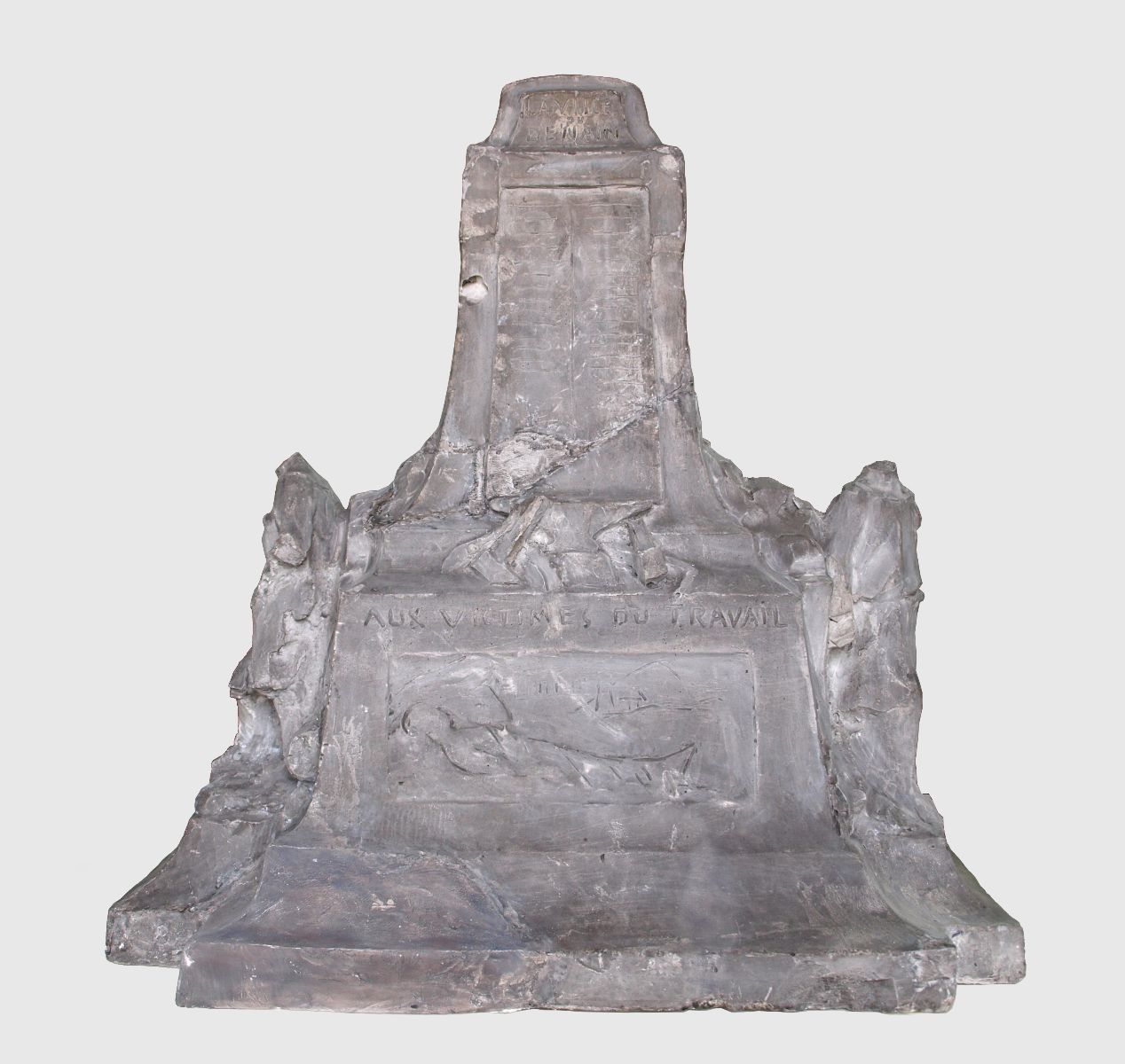Projet de monument aux victimes du travail et aux victimes de la Première Guerre Mondiale