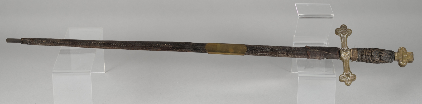 Épée dans son fourreau (Titre) ; Épée maçonnique (Titre)