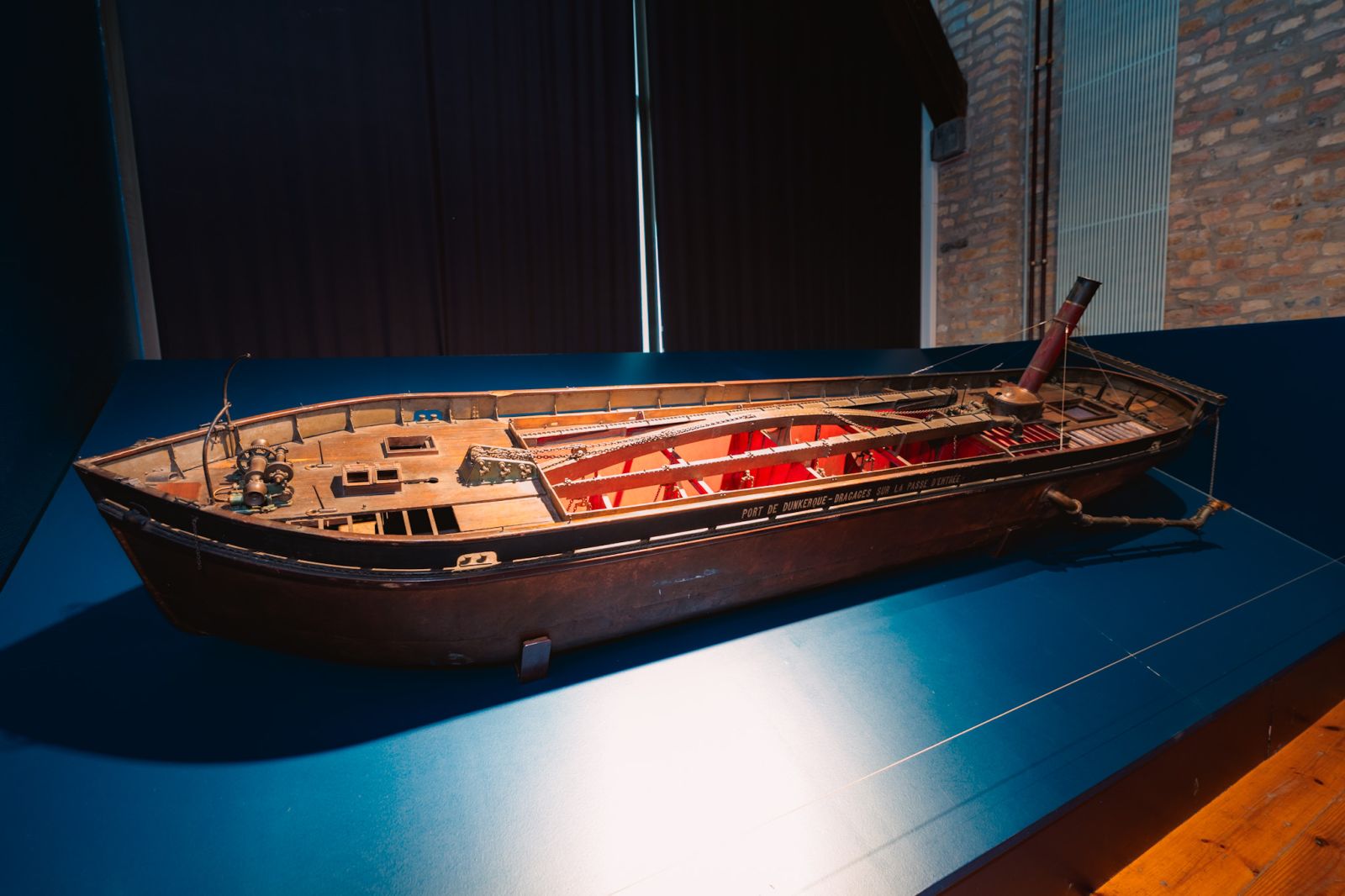 Maquette type arsenal représentant une drague du port de Dunkerque