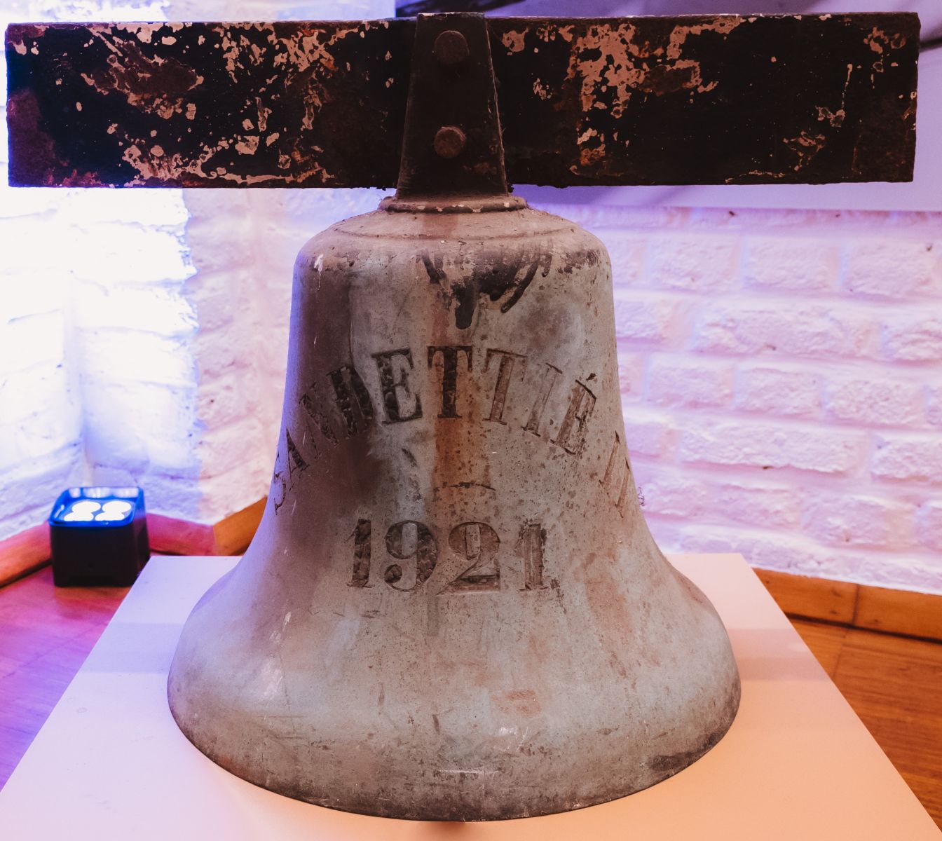 Cloche du bateau-feu Sandettié de 1921 (titre d'usage)