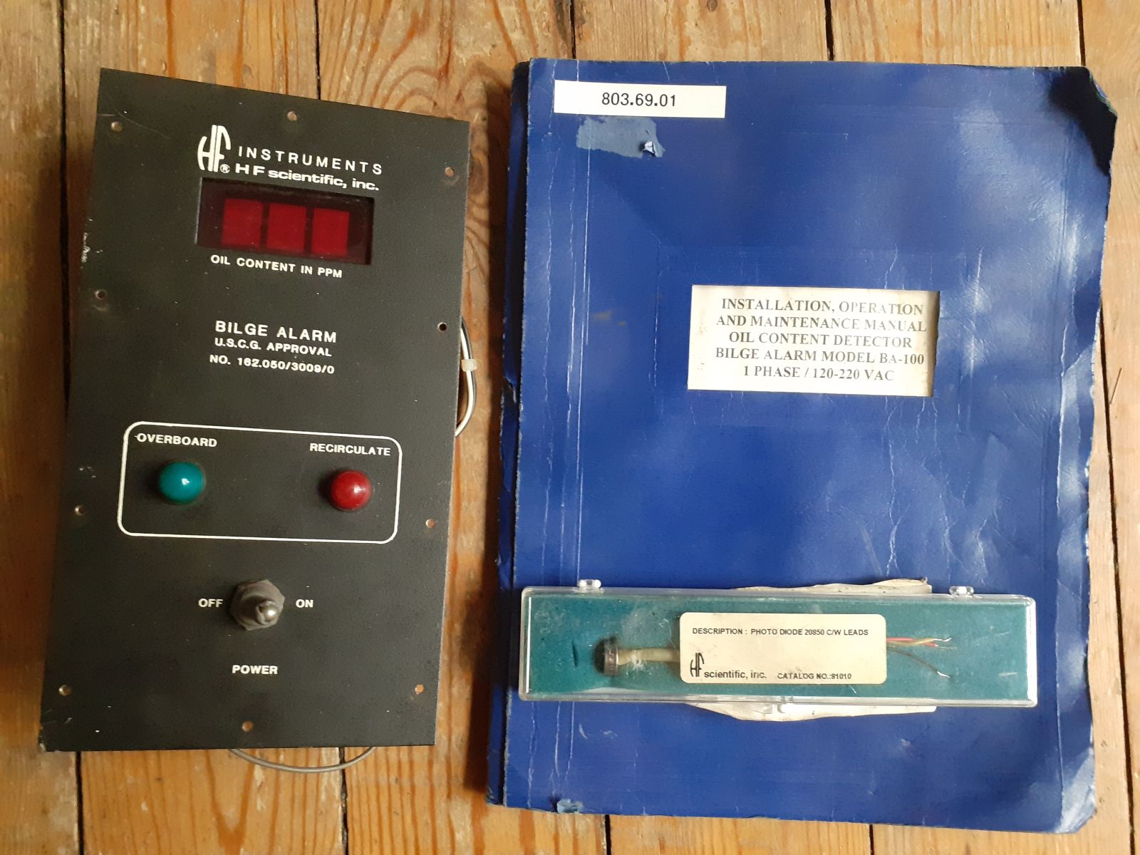 Module de contrôle et cellule de détection d'un séparateur d'eaux mazoutées du navire câblier Ile d'Aix (titre d'usage)