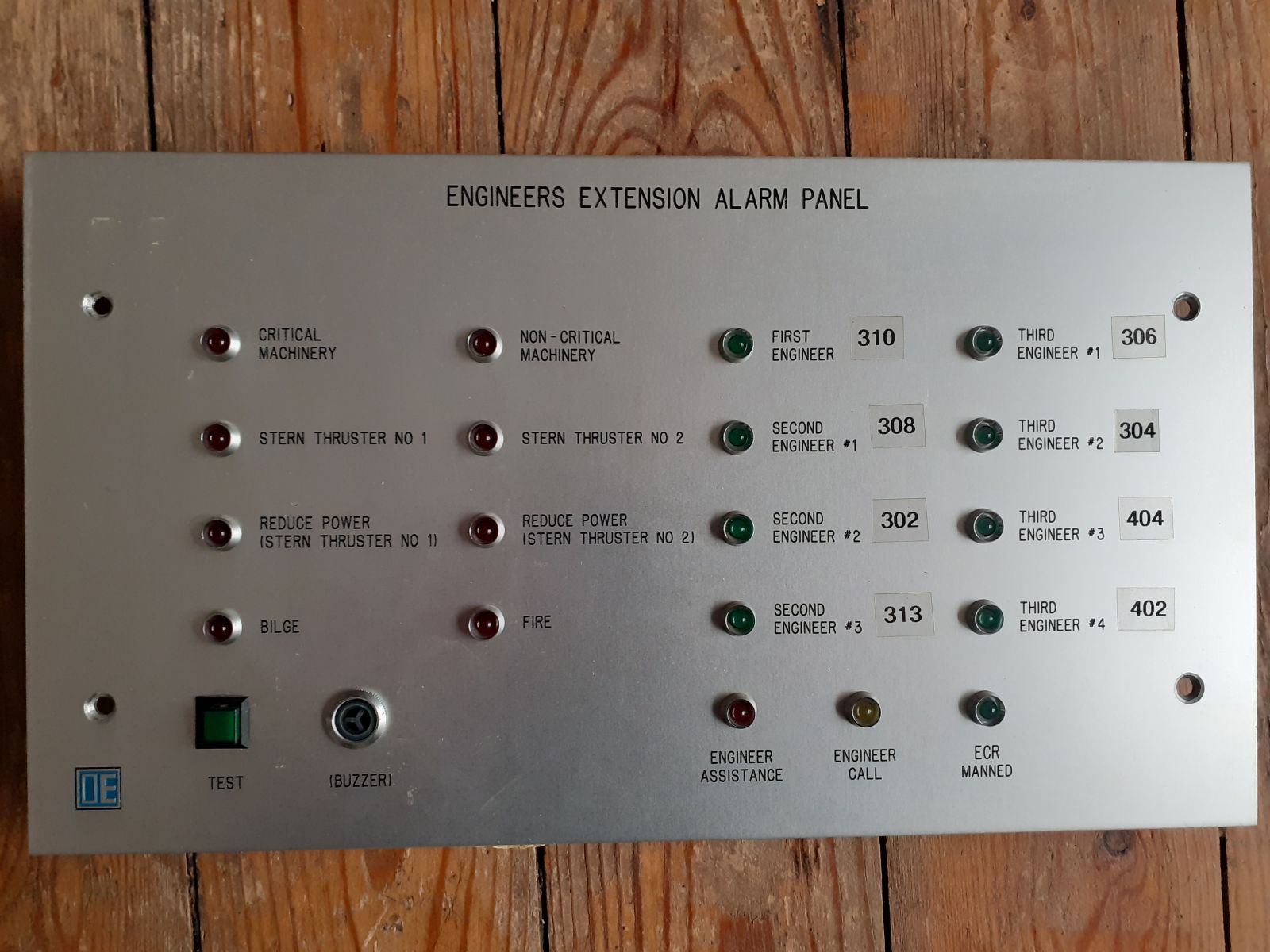 Répétiteur d'alarme du navire câblier Ile d'Aix (titre d'usage)