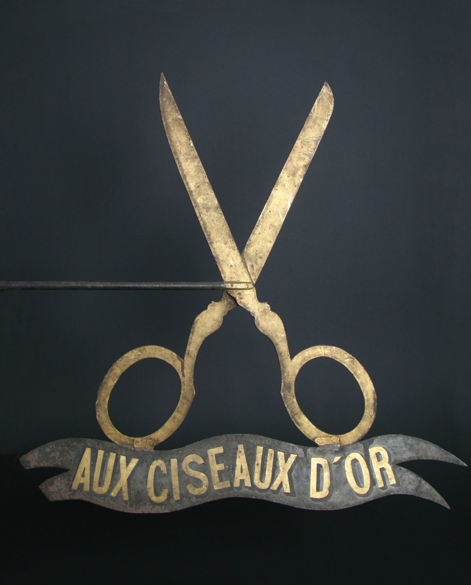 "Aux Ciseaux d'Or"