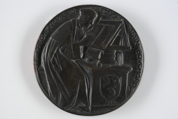 Médaille à l'effigie de Alain Bouchard chroniqueur 6/150 ; Chroniqueur de Bretagne (Autre titre)