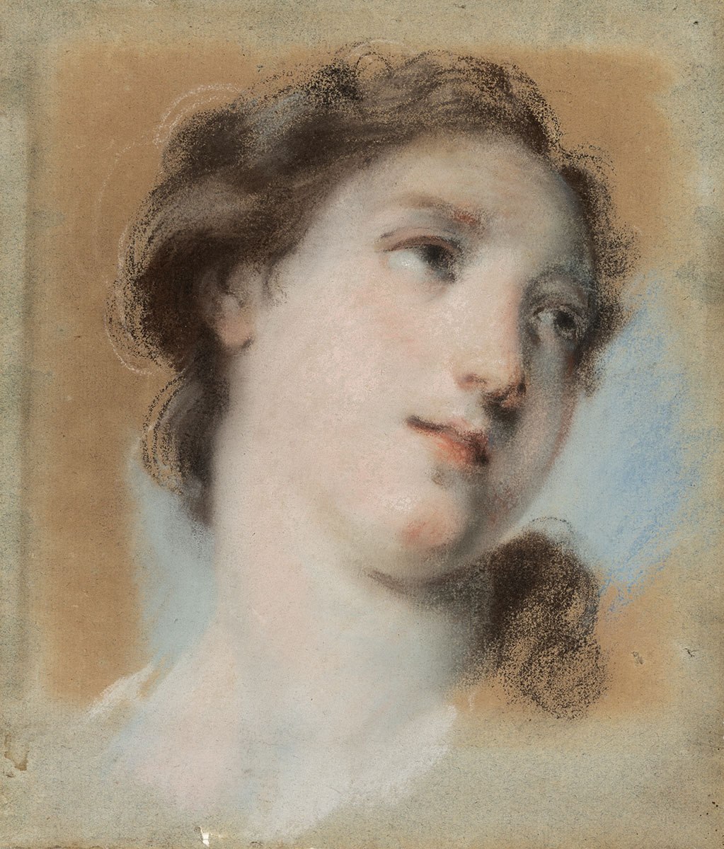 Tête de jeune femme