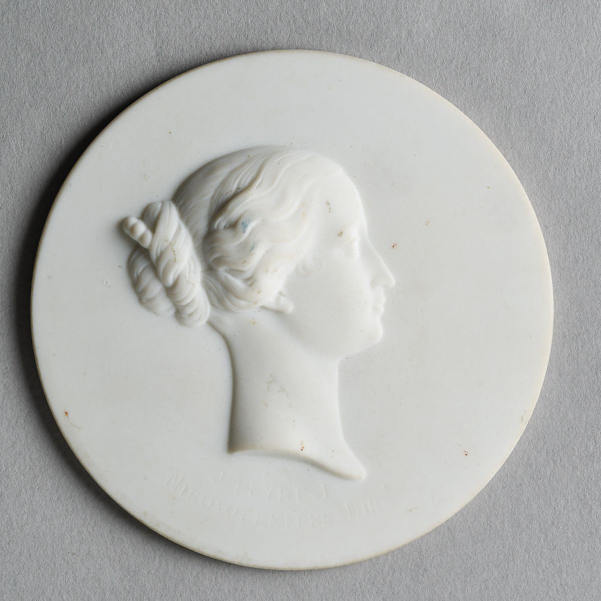 Médaillon : Eugénie